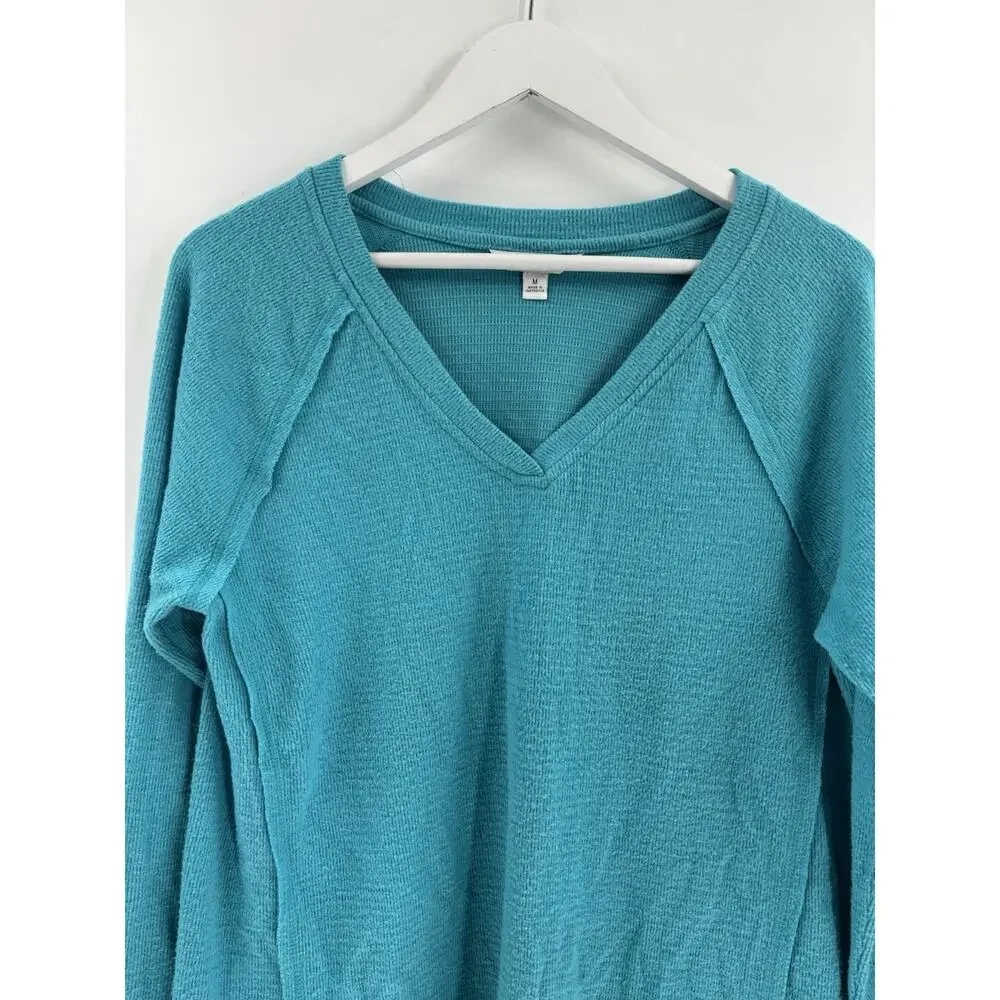 Wildfox Sweater Womens Medium Teal Blue V Neck Soft Knit Stretchy Pullover Top